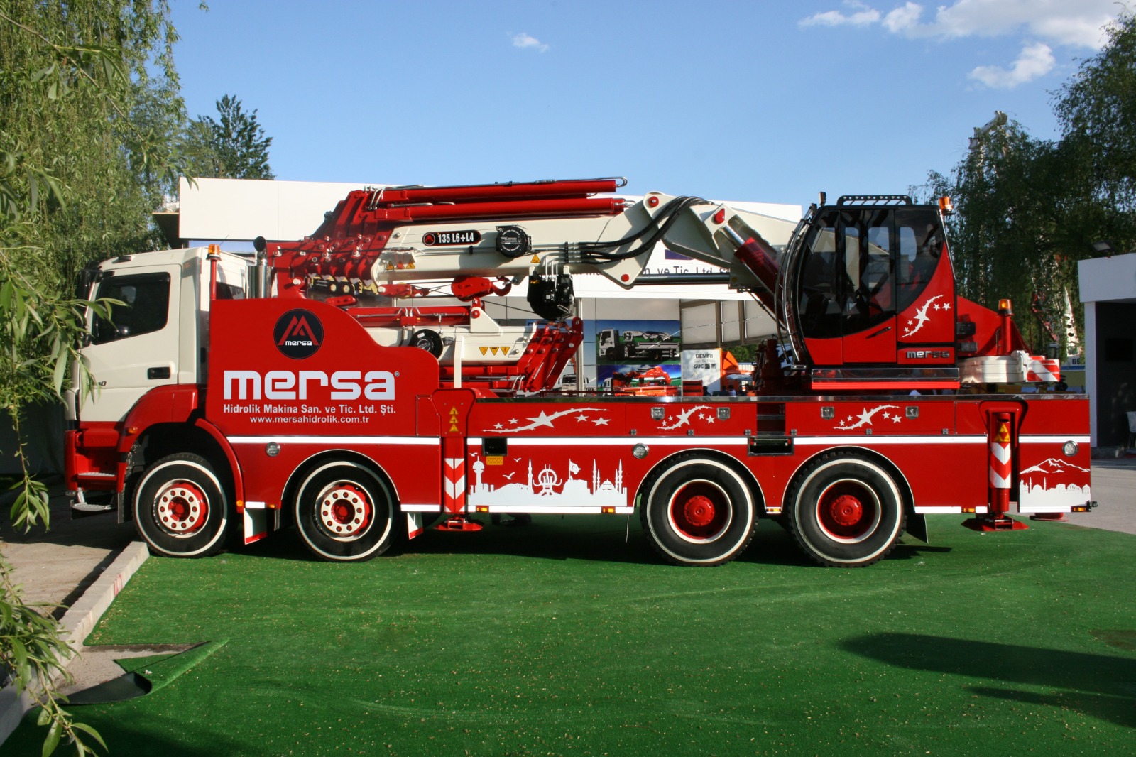 Güçlü Mobil Vinçler